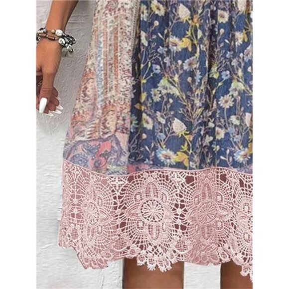 Full Size Lace Detail Printed Three-Quarter Sleeve Dress - Picture 3 of 3